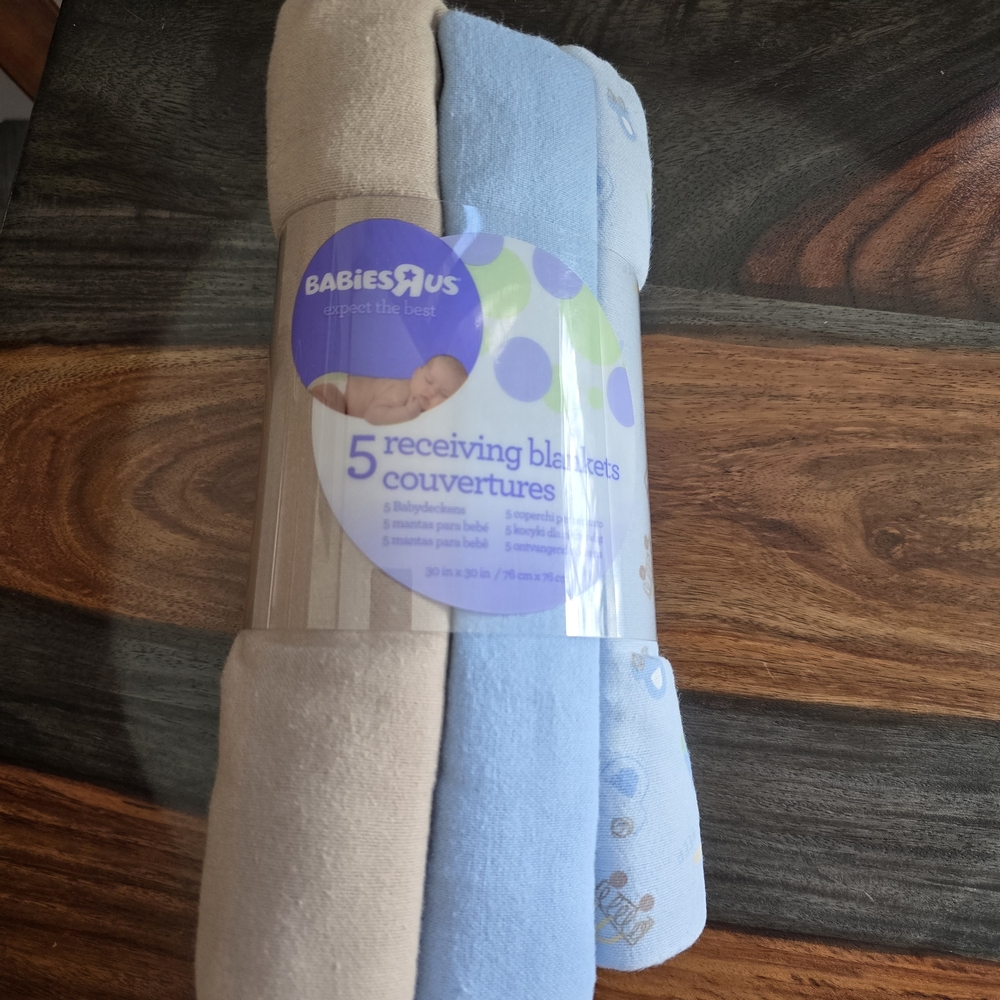 BabiesRUs Receiving Blankets - Blue and Tan
